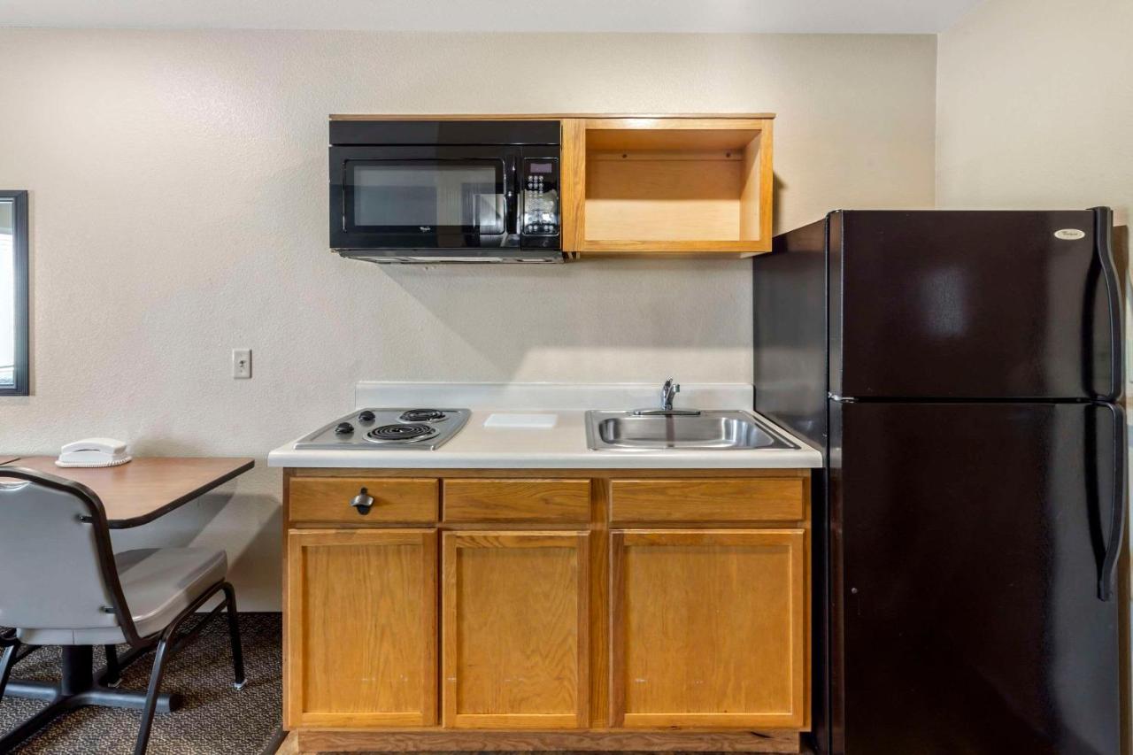 Woodspring Suites Raleigh Garner Edmondson Exterior foto
